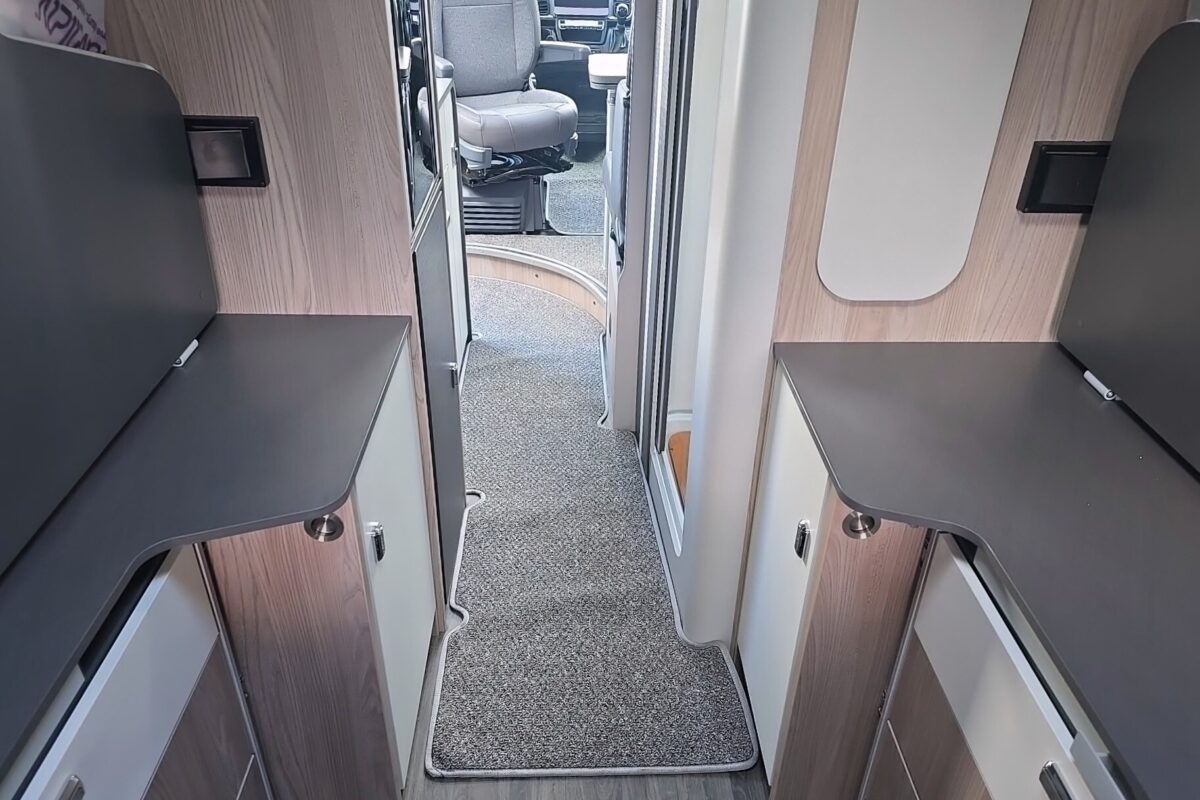 2026 CARRERA 194 CAMPERVAN