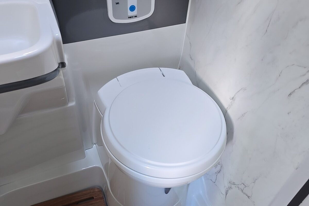 2026 CARRERA 194 CAMPERVAN