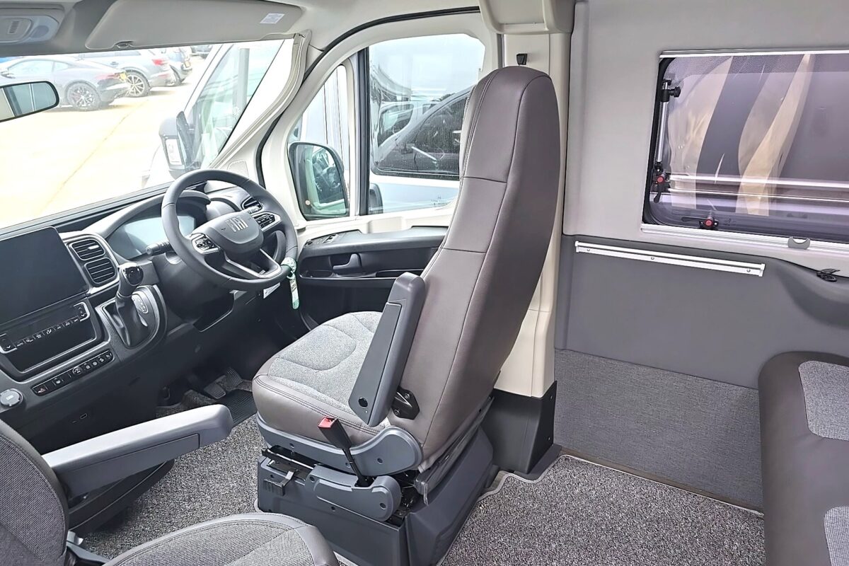 2026 CARRERA 244 4 BERTH CAMPERVAN