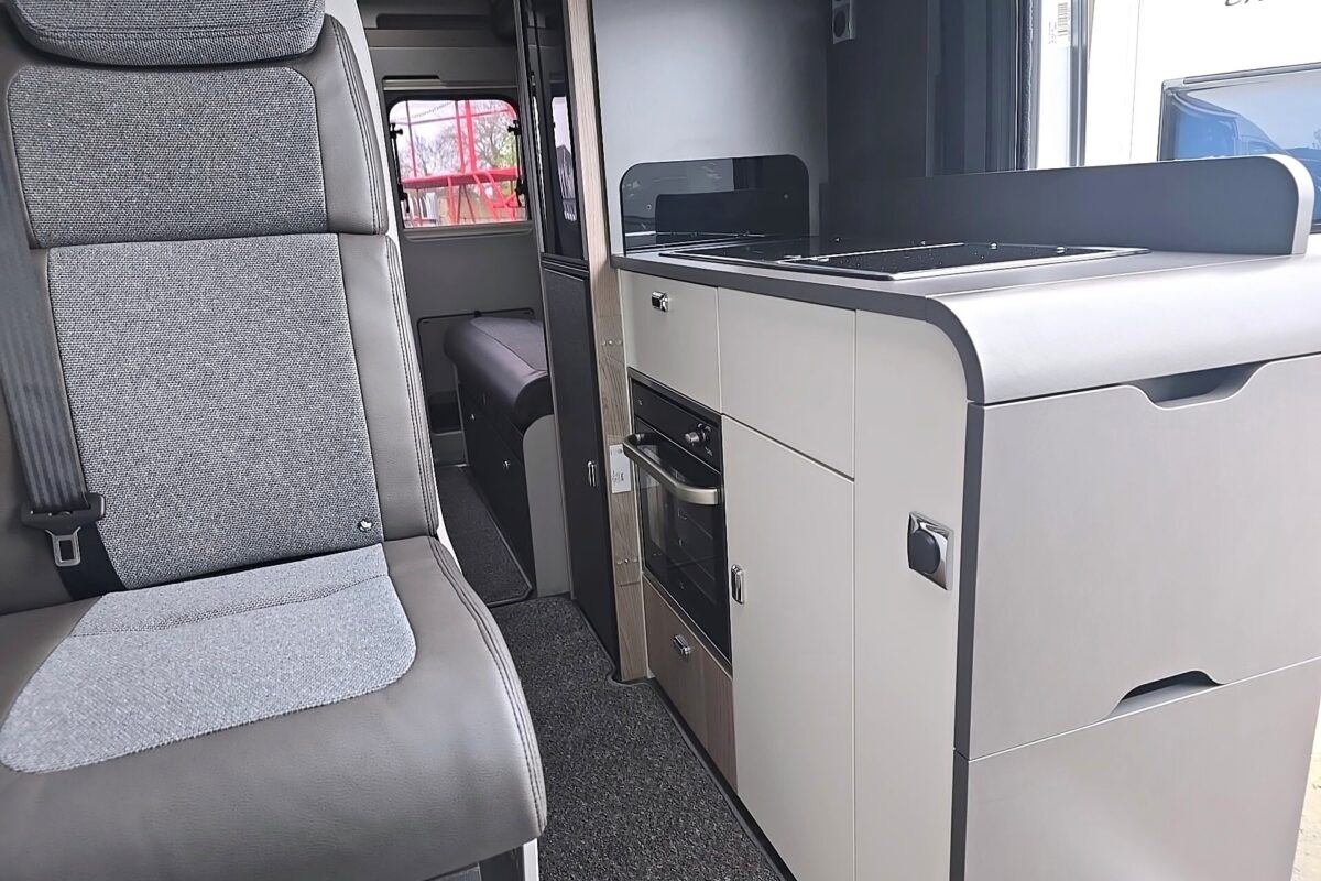 2026 CARRERA 244 4 BERTH CAMPERVAN