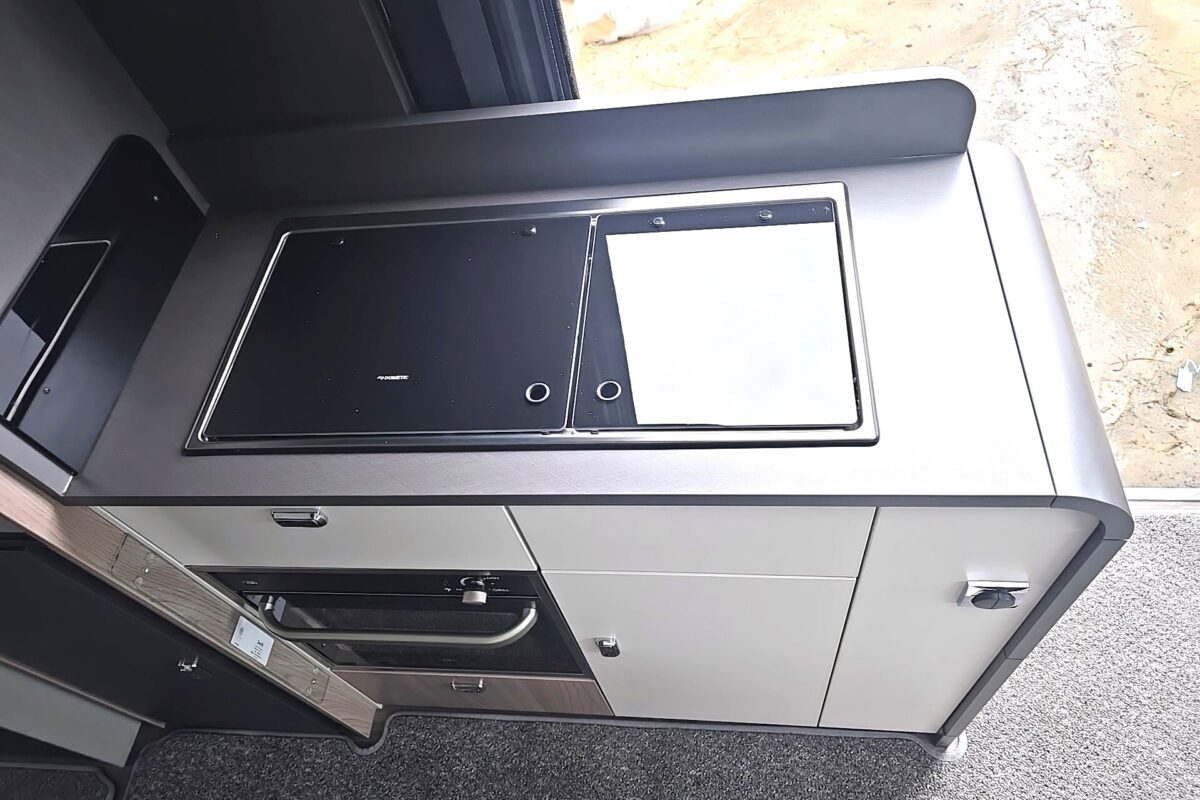 2026 CARRERA 244 4 BERTH CAMPERVAN