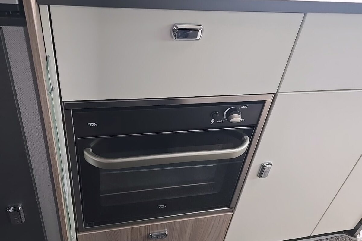 2026 CARRERA 244 4 BERTH CAMPERVAN