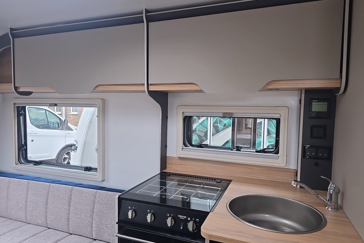 2026 Bailey Discovery D4-2 Kitchen View