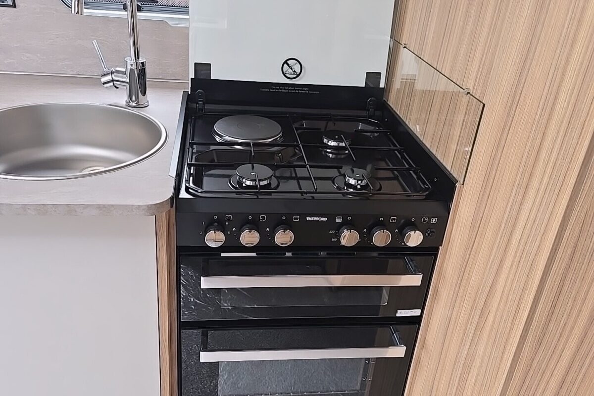 2025 Bailey Pegasus GT75 Grande Messina Interior