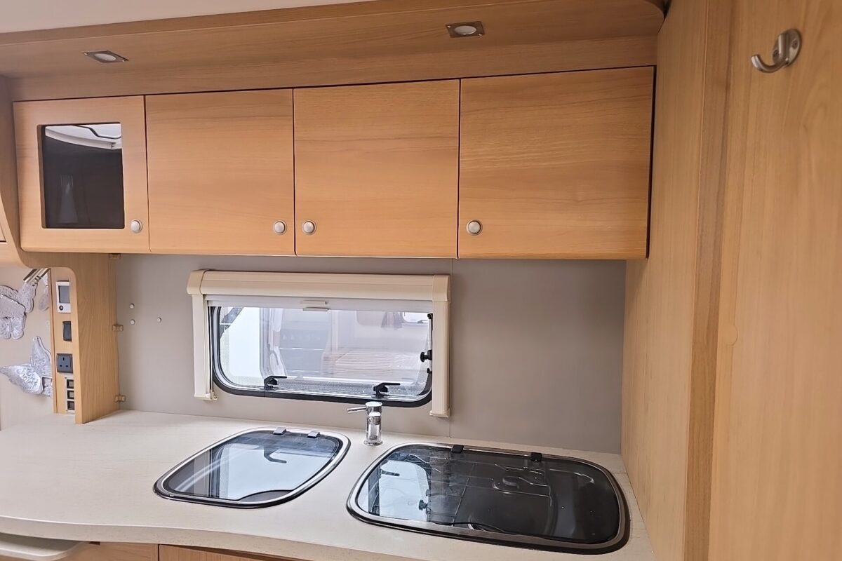 2014 COMPASS OMEGA 482