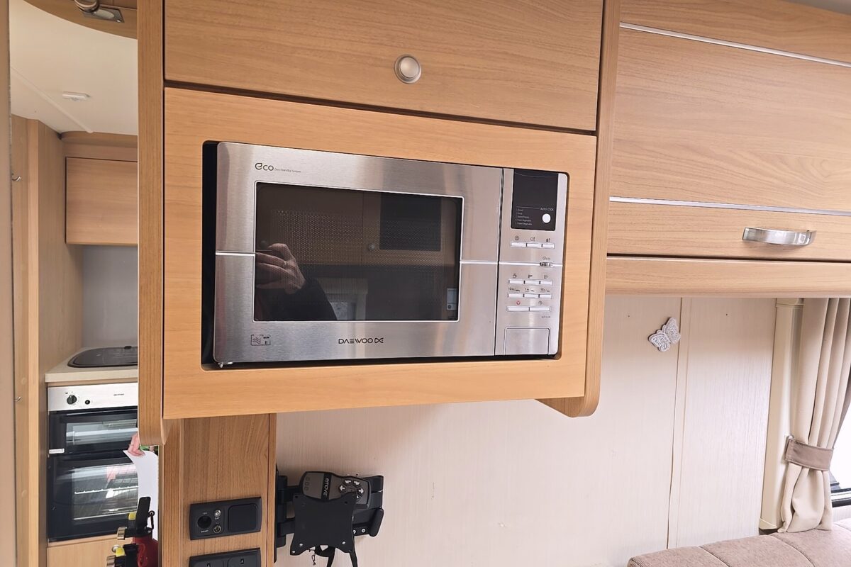 2014 COMPASS OMEGA 482