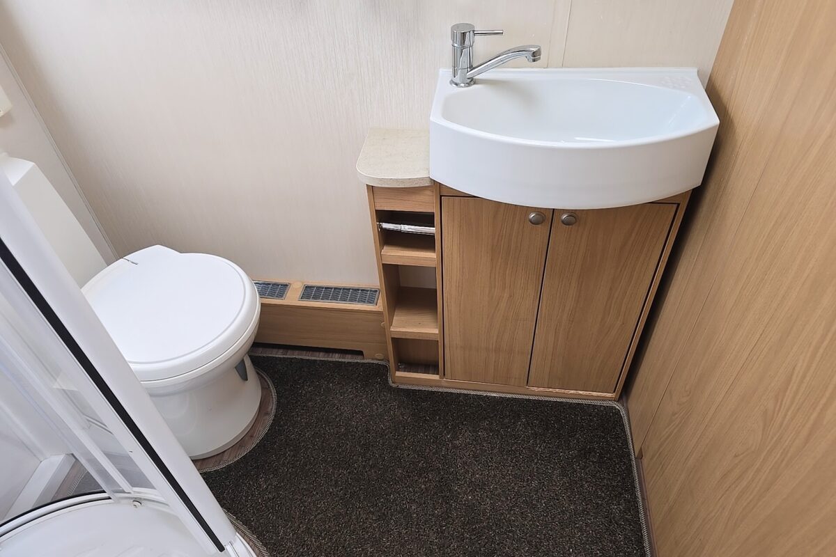 2014 COMPASS OMEGA 482