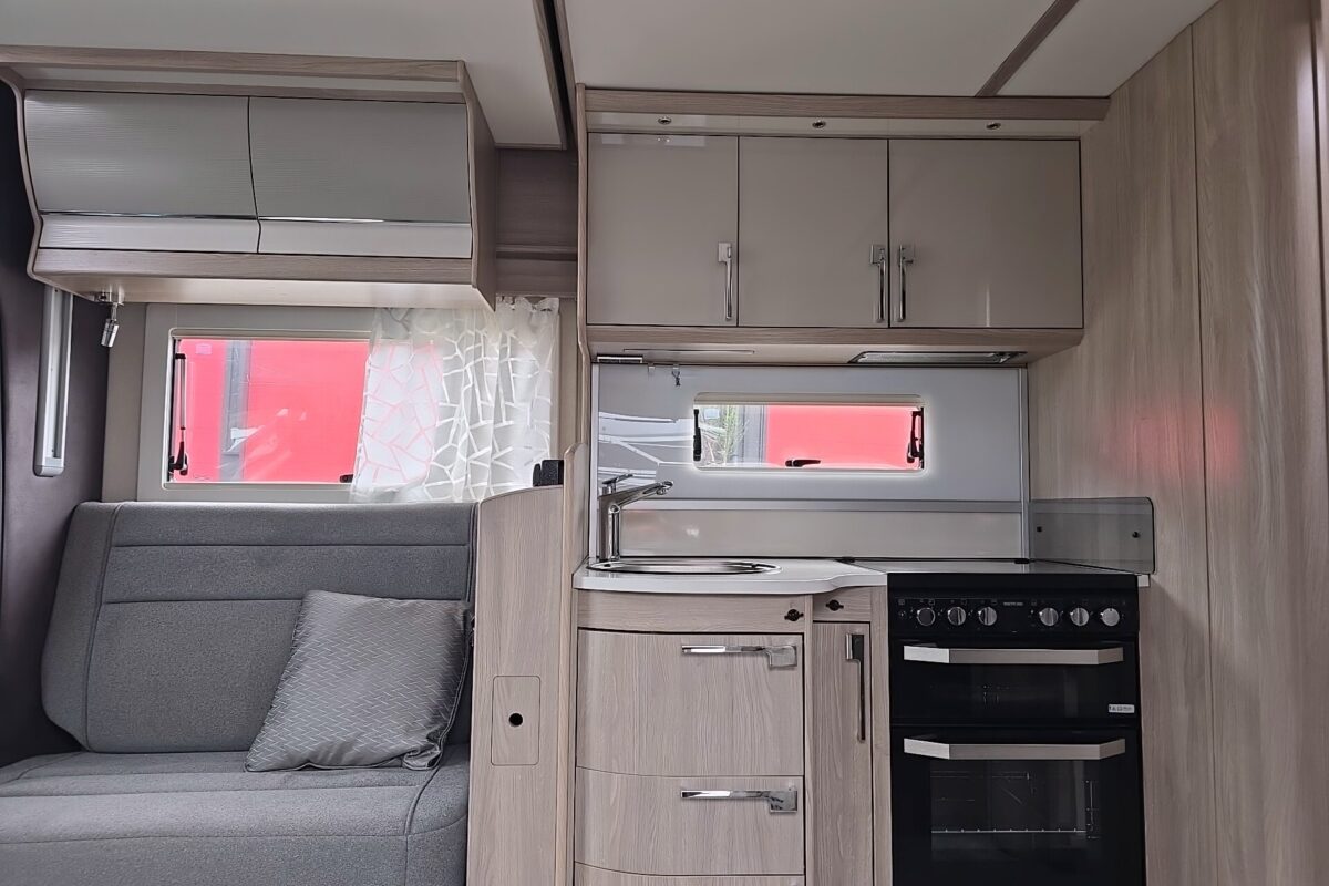 2023 COACHMAN TRAVEL MASTER 545 ENTRANCE