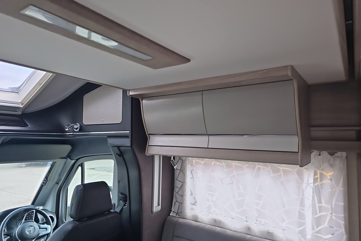 2023 COACHMAN TRAVEL MASTER 545 VIEW