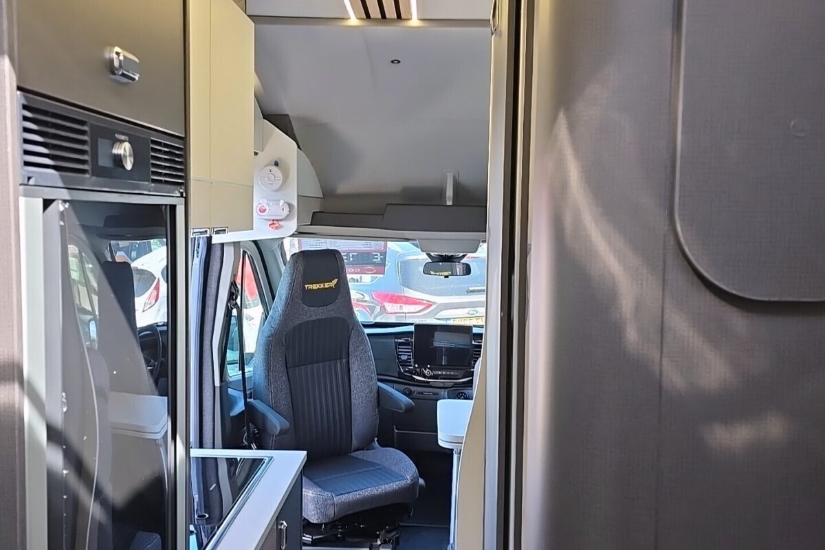 2026 TREKKER XF TRAIL CAMPERVAN INTERIOR