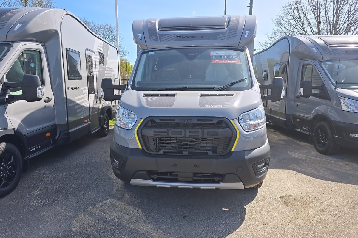 2026 SWIFT TREKKER 584 EXTERIOR