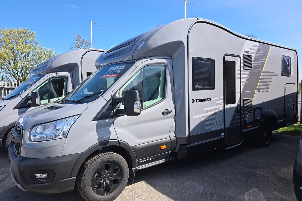 2026 SWIFT TREKKER 584 EXTERIOR