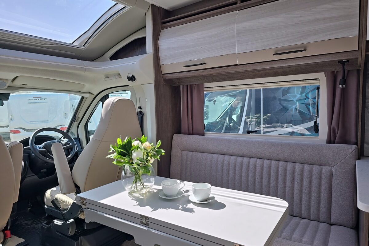 2026 COACHMAN AVVENTURA 545