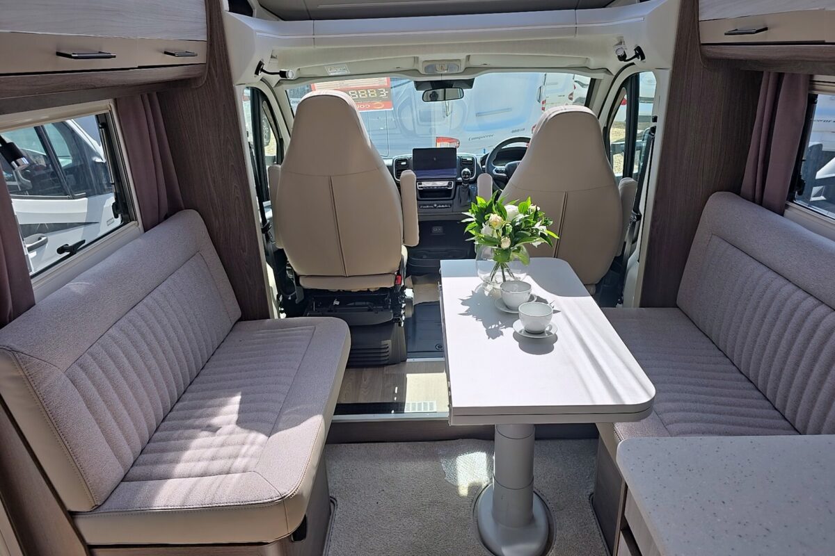 2026 COACHMAN AVVENTURA 545