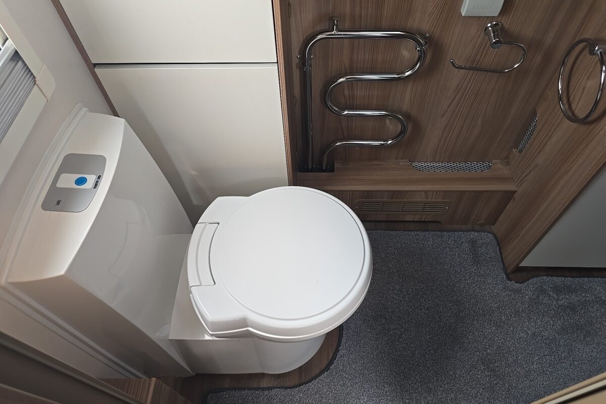 2020 BESSACARR BY DESIGN 845 INTERIOR
