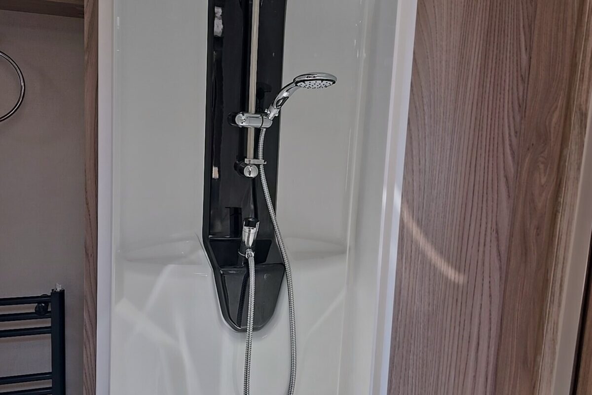 2024 SWIFT ELEGANCE GRANDE 850