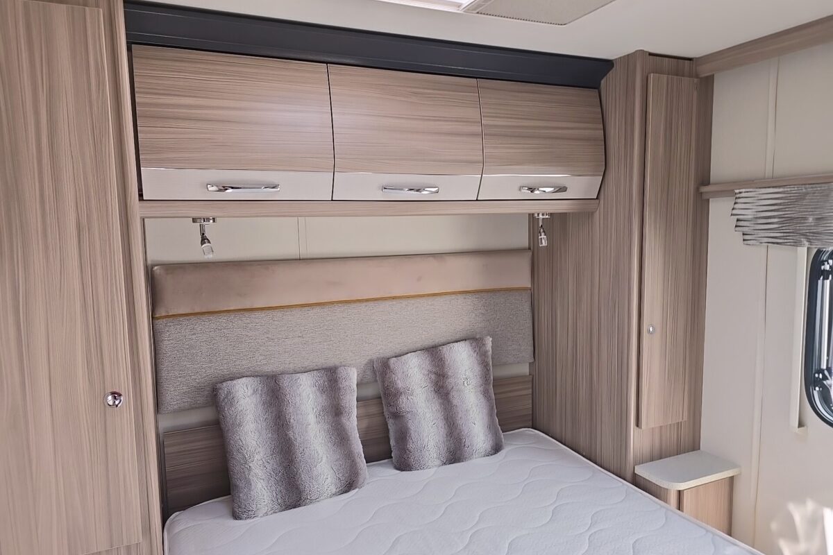 2019 COACHMAN VISION 545 CARAVAN