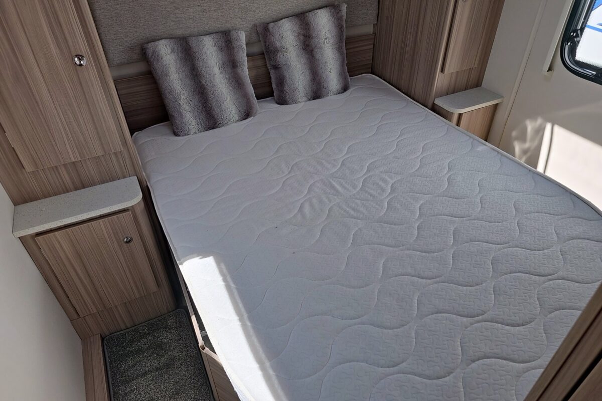2019 COACHMAN VISION 545 CARAVAN