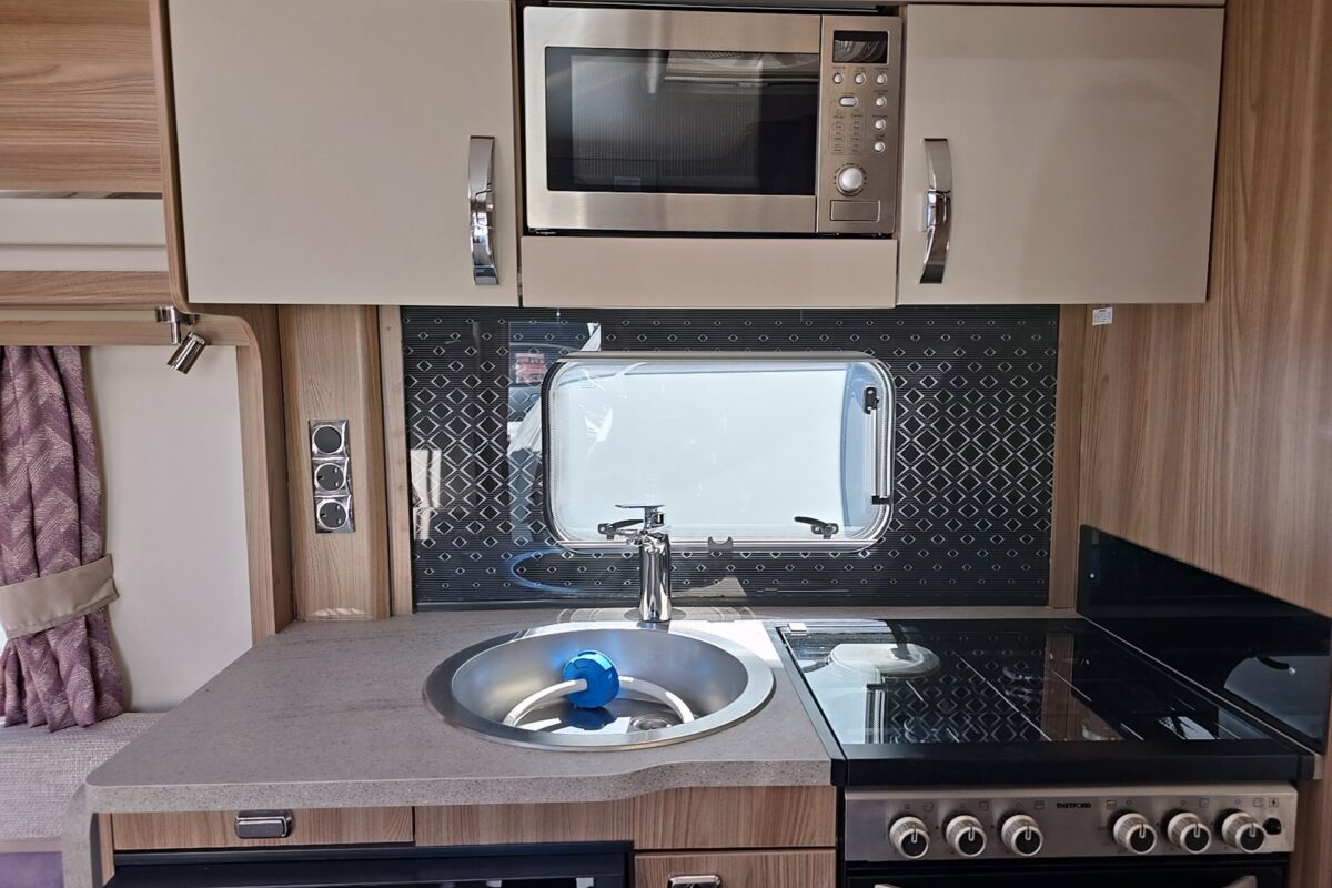 2022 SWIFT CHALLENGER HI STYLE 580