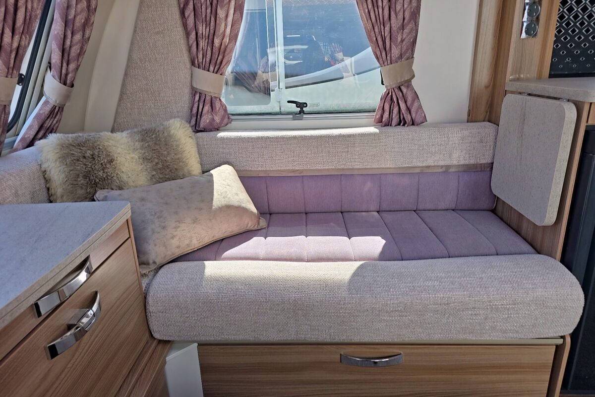 2022 SWIFT CHALLENGER HI STYLE 580