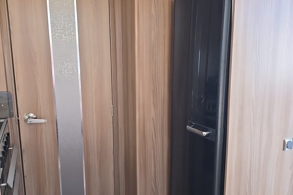 2019 SWIFT ELEGANCE 560