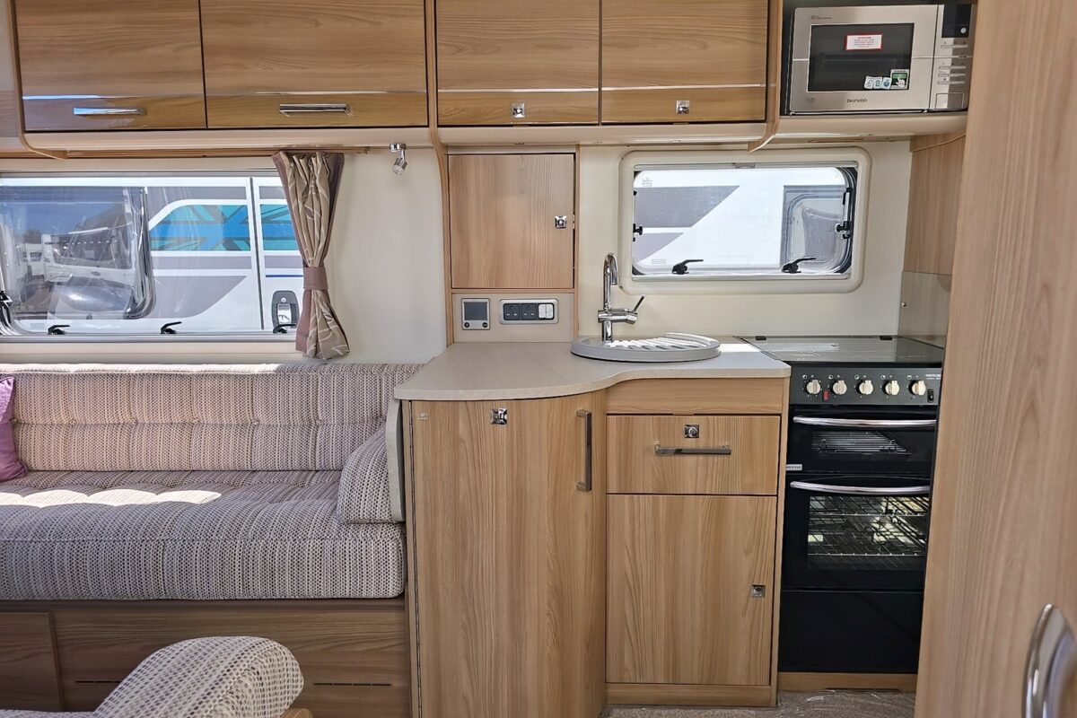 2017 BAILEY UNICORN CADIZ
