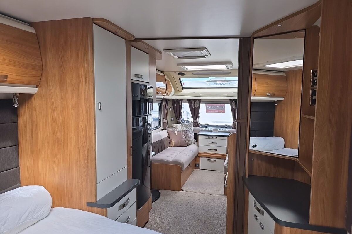 2014 elegance 645 internal