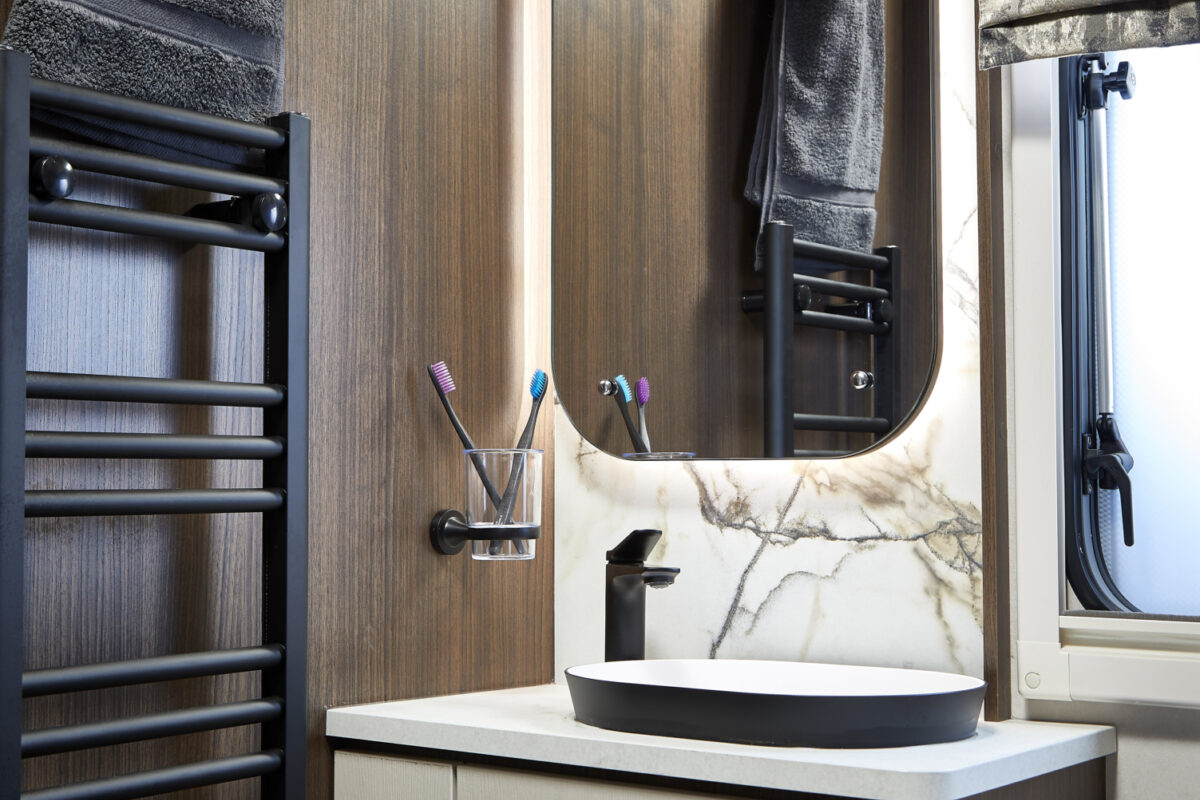 2026 COACHMAN LUSSO IV