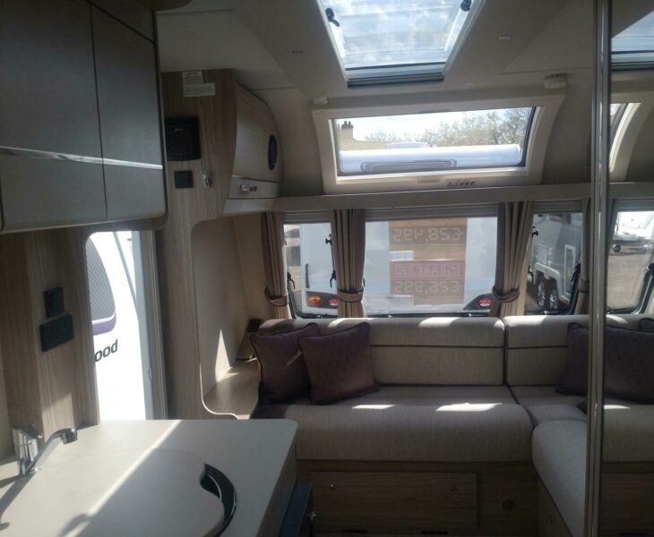 Elddis Sherwood 454 Interior