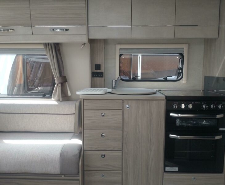 Elddis Sherwood 585 Interior