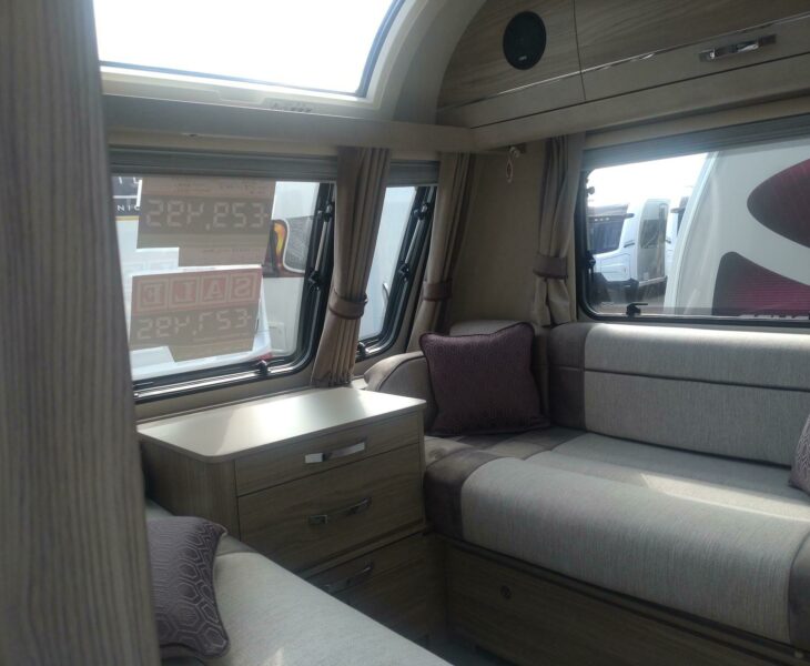 Elddis Sherwood 554 Interior