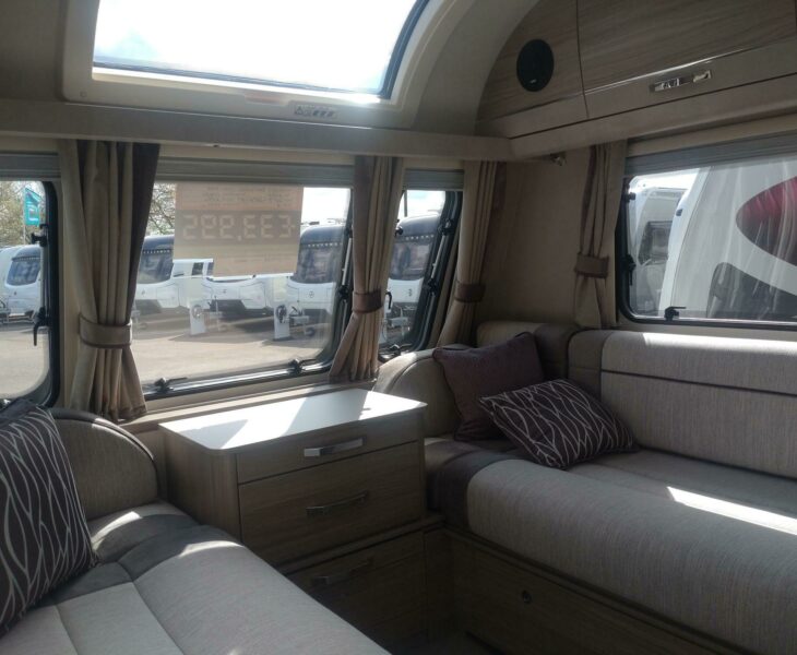 Elddis Sherwood 868 Interior