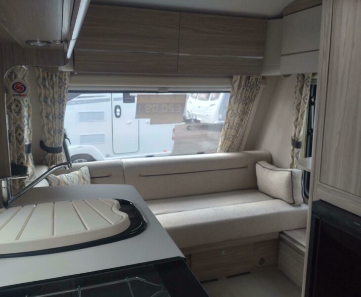 Elddis Xplore 304 Interior