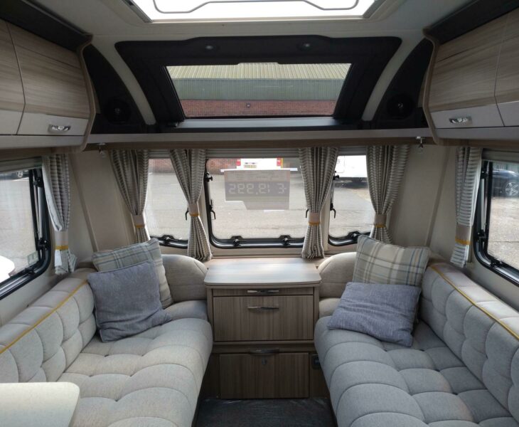 Coachman  Pastiche 520 Interior