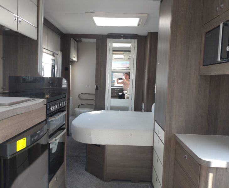 Elddis Affinity 554 Interior