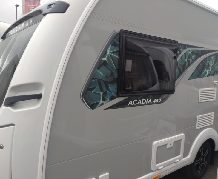 Coachman Acadia 460 Nearside