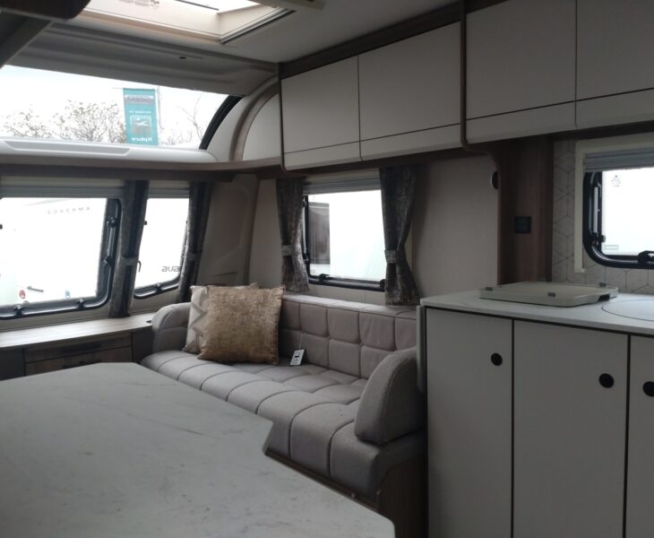 Coachman Acadia 460 Interior