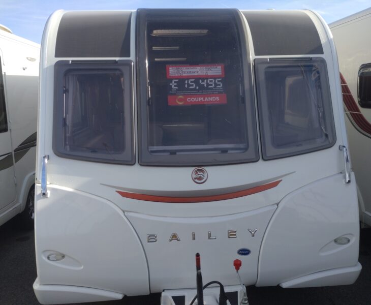 2016 Bailey Unicorn Valencia Front