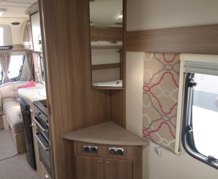 Swift Challenger Histyle 584 Interior