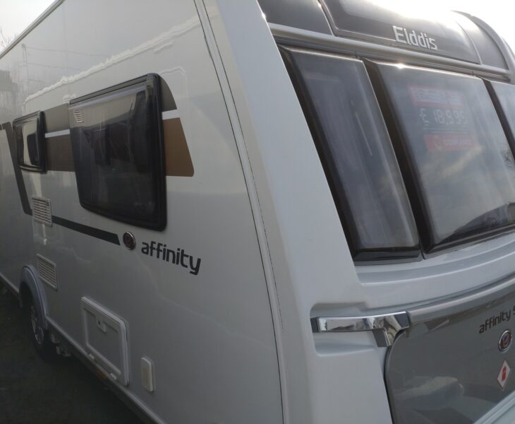 2020 Elddis Affinity 554 Front/Side