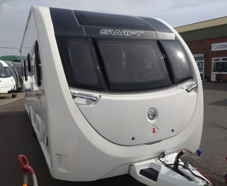 Swift Sunrise 580 Front