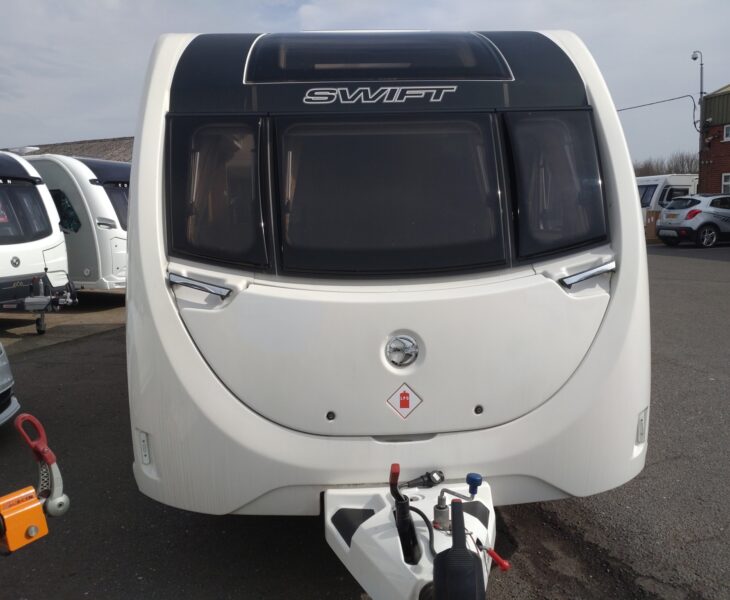 Swift Sunrise 580 Front