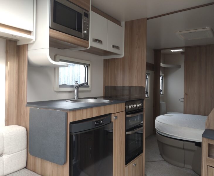Swift Sunrise 580 Interior