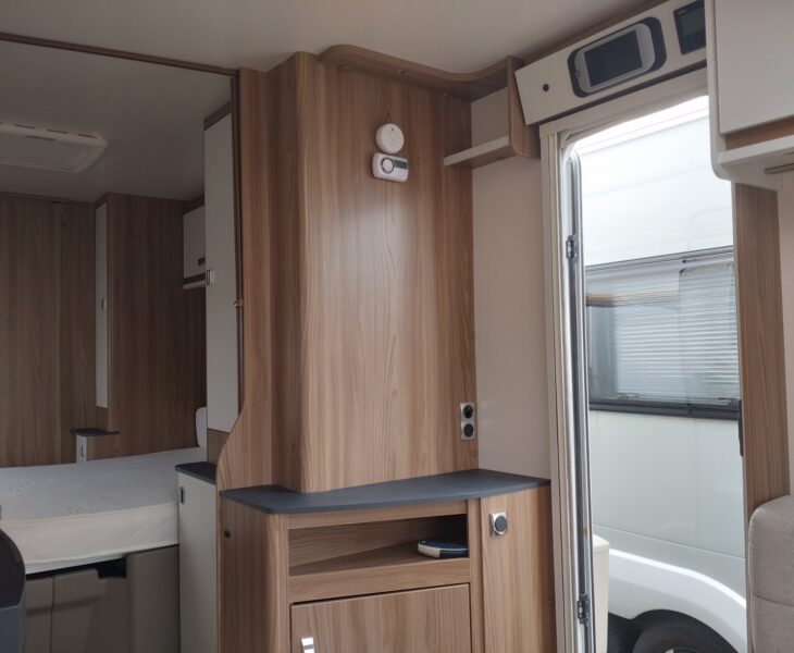 Swift Sunrise 580 Interior