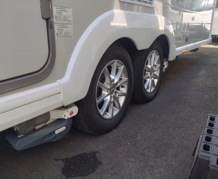 2022 Coachman Laser 845 Xcel Motor Mover