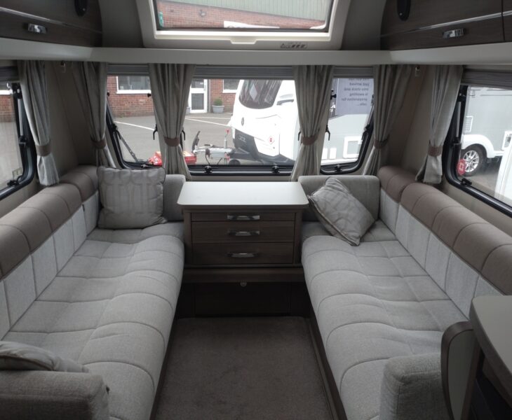 2020 Elddis Affinity 520 Interior