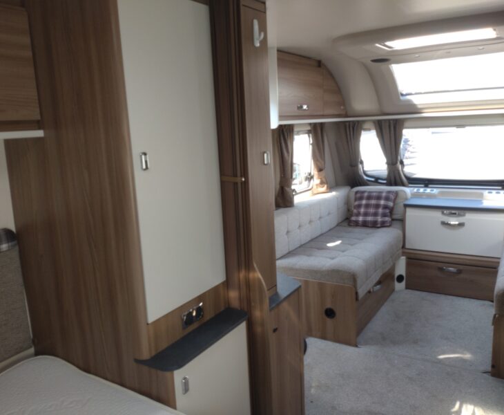 Swift Sprite Super Major 4 SB Interior