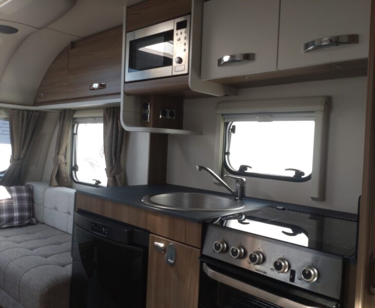 Swift Sprite Super Major 4 SB Interior