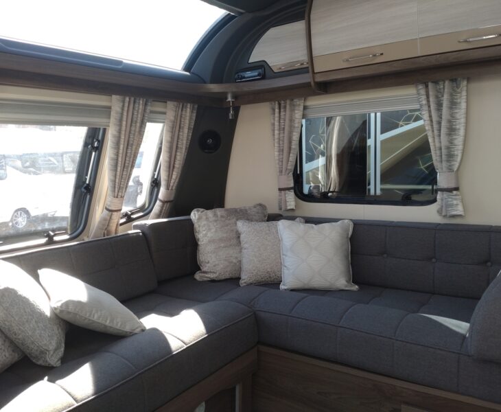 Coachman Lusso 2 Interior