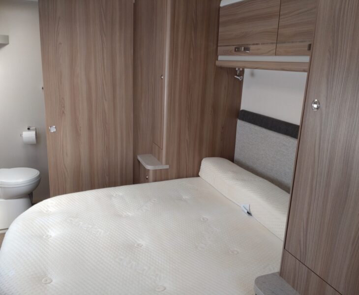 Swift Challenger Sport 584 SR Interior